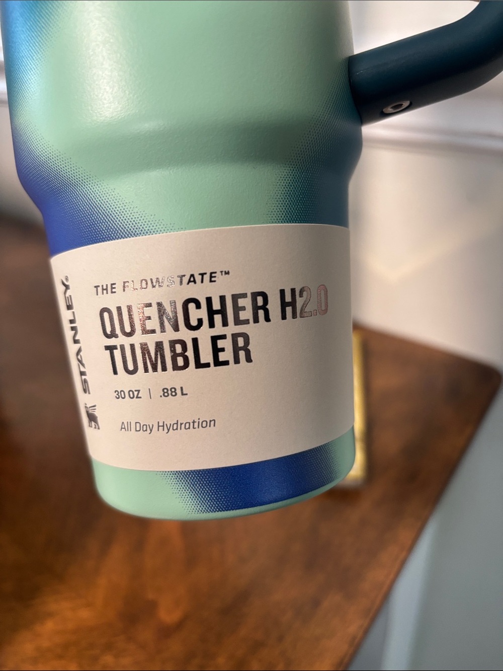 Stanley Quencher H2O Tumbler- 30 oz - Picture 3 of 10